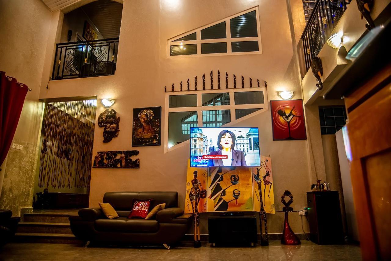 Homey Lodge Kumasi Exterior foto