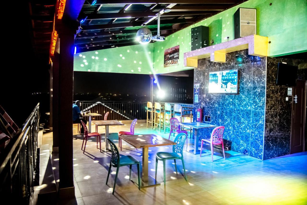 Homey Lodge Kumasi Exterior foto