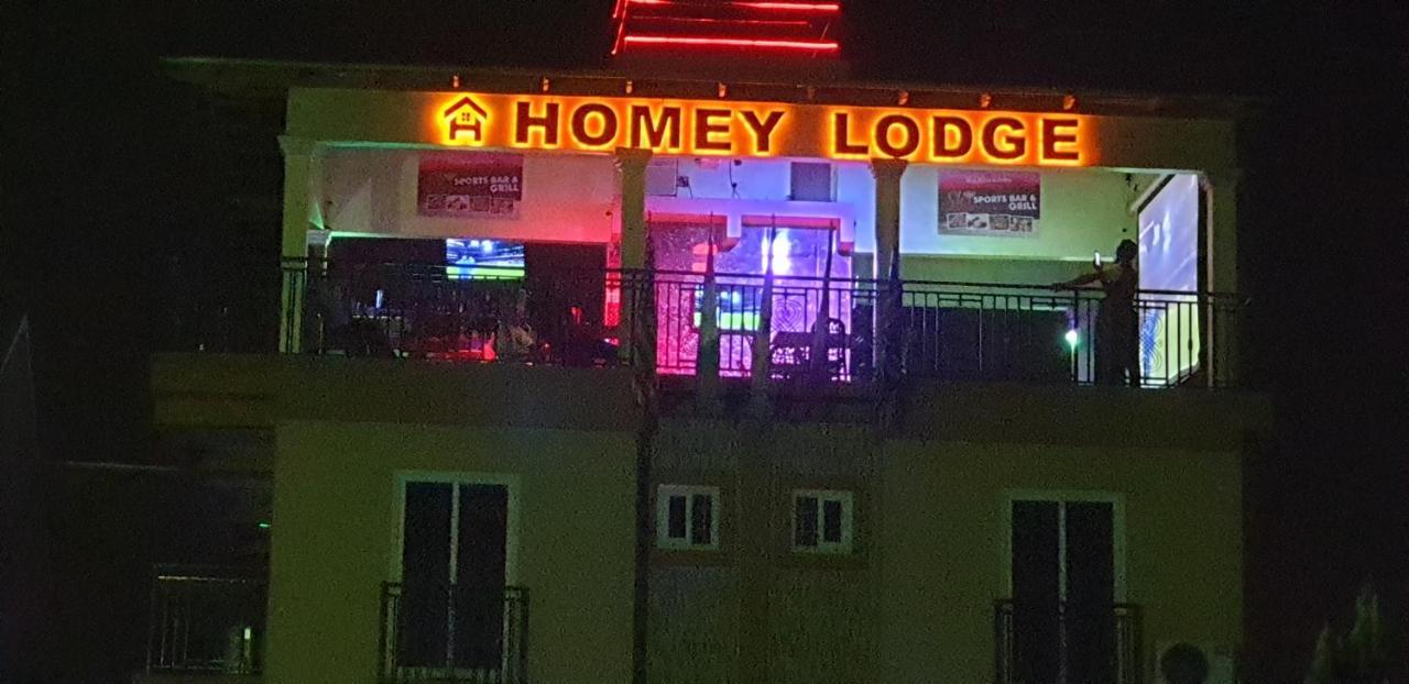 Homey Lodge Kumasi Exterior foto